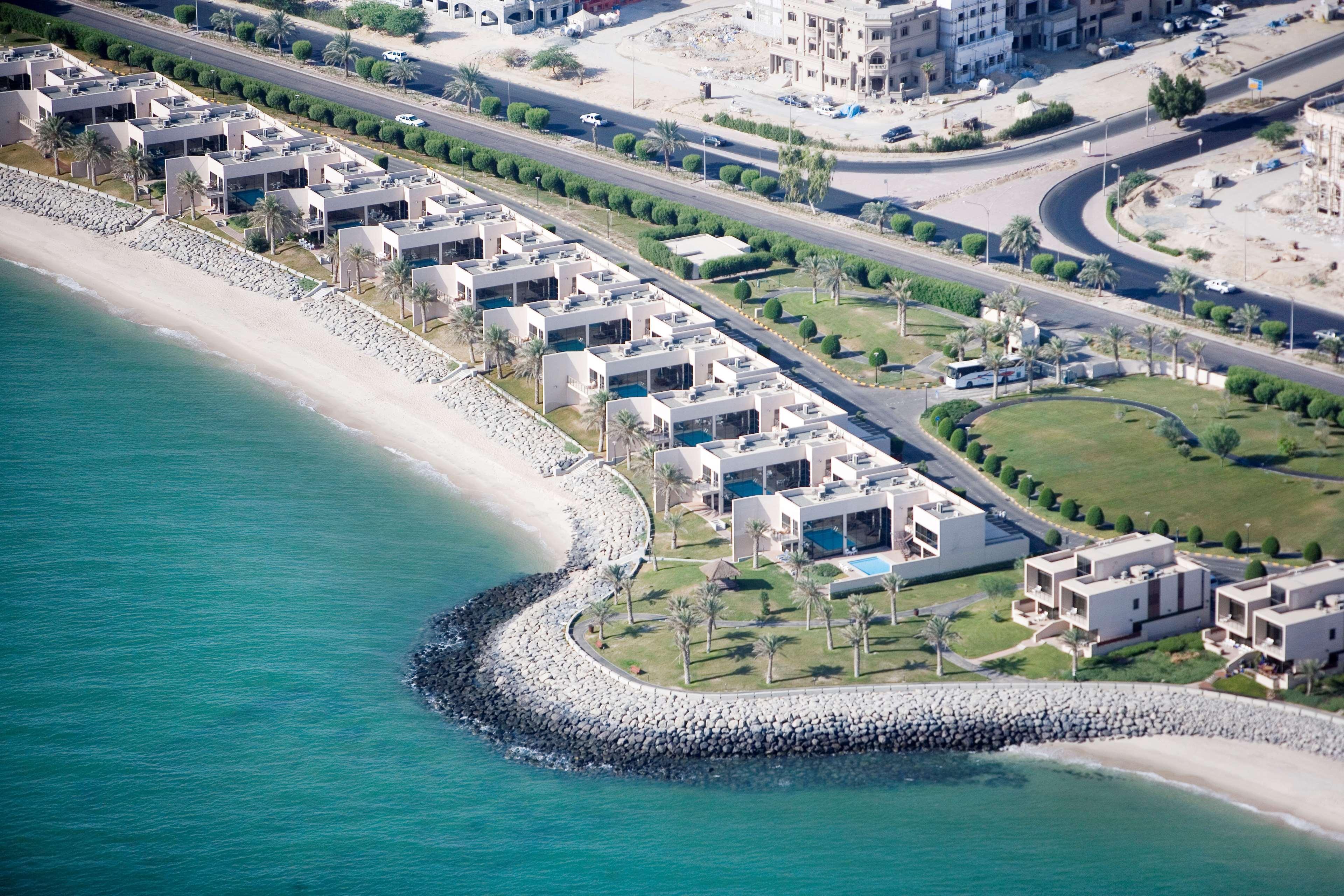 Hilton Kuwait Resort Kuwait City Eksteriør billede
